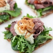 A open roast beef sandwich on a plate