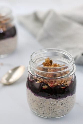 Overnight Oats with Skyr and Blueberry Cardamom Compote