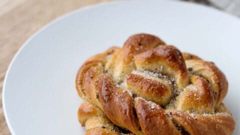 Traditional Swedish Cardamom Buns (Kardemummabullar)