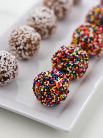 Featured image of Swedish Chocolate Balls.