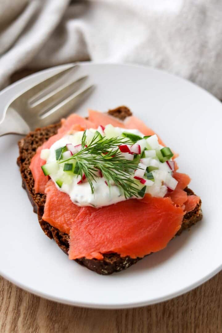 3 Ingredient Horseradish Yogurt Sauce True North Kitchen