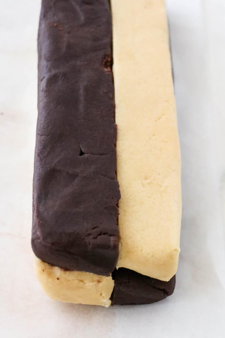 Swedish Checkerboard Cookies (Schackrutor) - Easy Chocolate & Vanilla ...