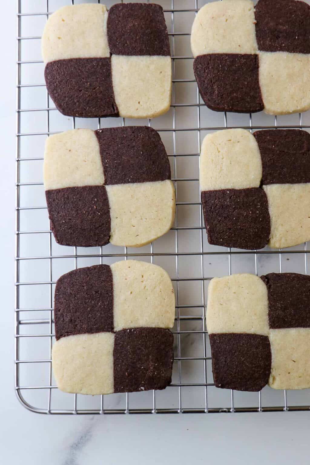 Shortbread Checkerboard Swedish Checkerboard Cookies (Schackrutor) - Easy Chocolate & Vanilla ...