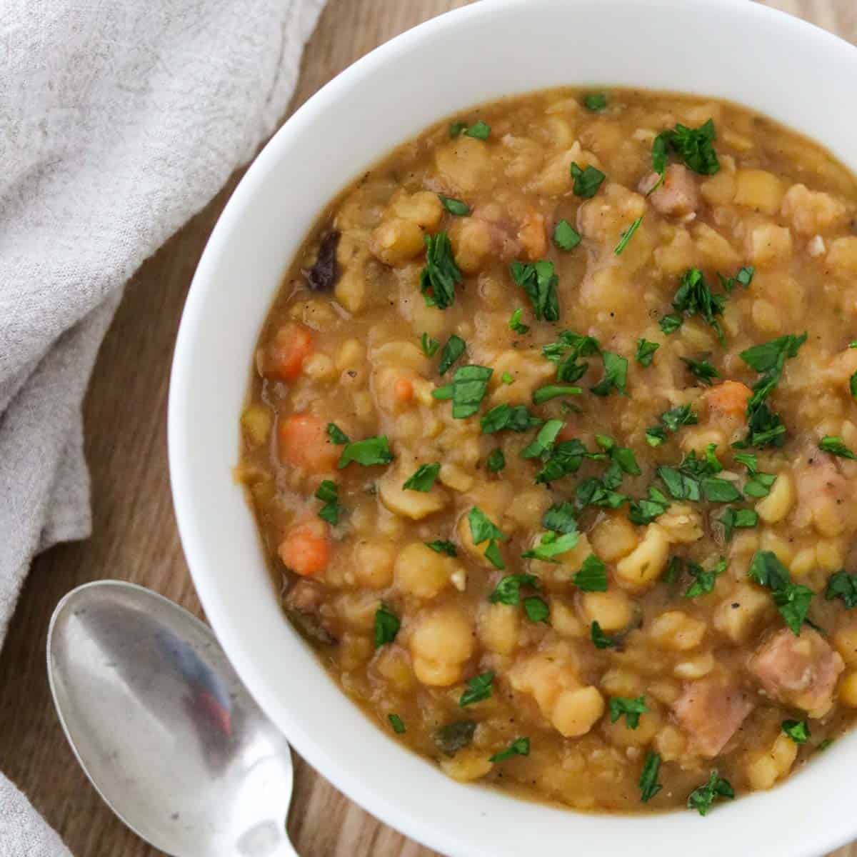 Swedish Pea Soup with Ham (Ärtsoppa)-image