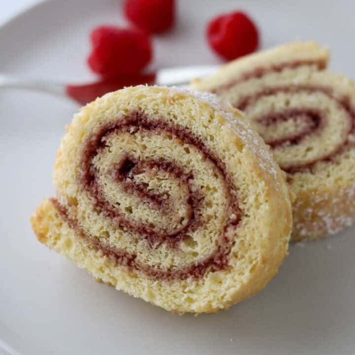 Featured image of Swedish Rulltårta.