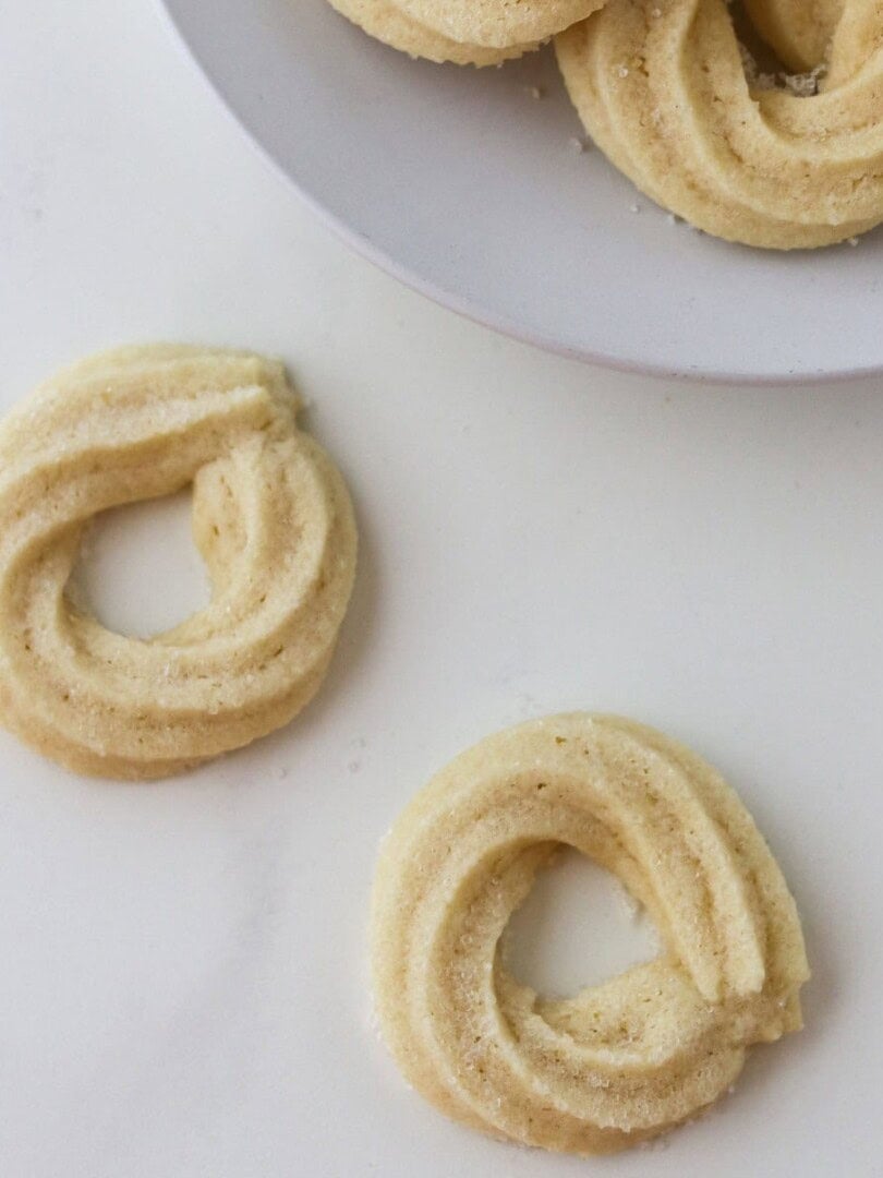 Featured image for Danish Butter Cookies (Valiljekranse).