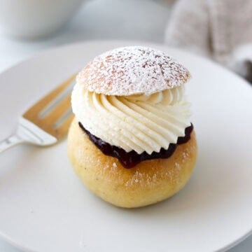 Featured image for Fastenlavnsboller (Norwegian Lenten Buns).